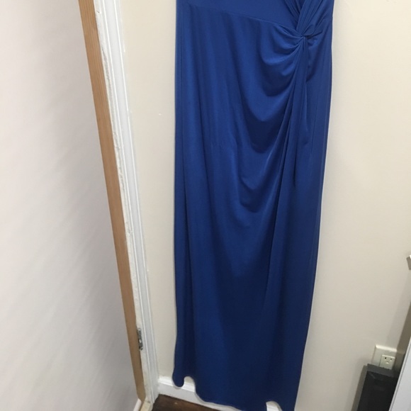 Blue one shoulder gown - Picture 5 of 5